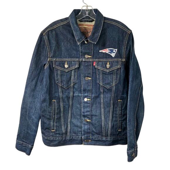 New England Patriots Levi's Blue Sports Denim Jacket Women's Medium EUC - Picture 1 of 12
